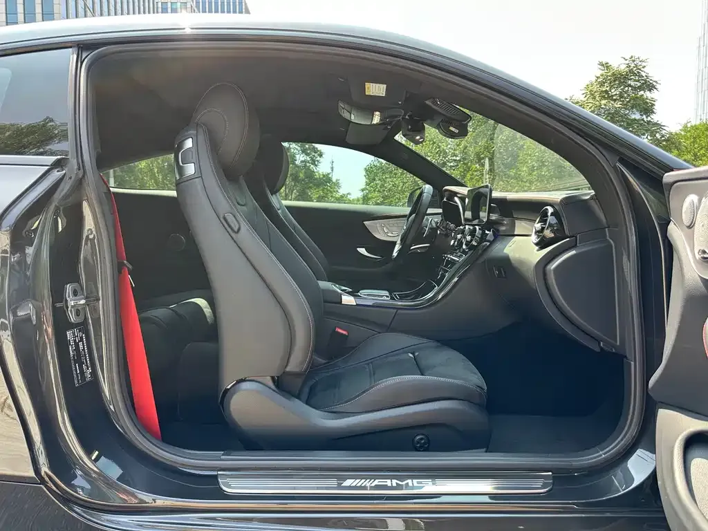Mercedes-Benz C-Class AMG — фото 7