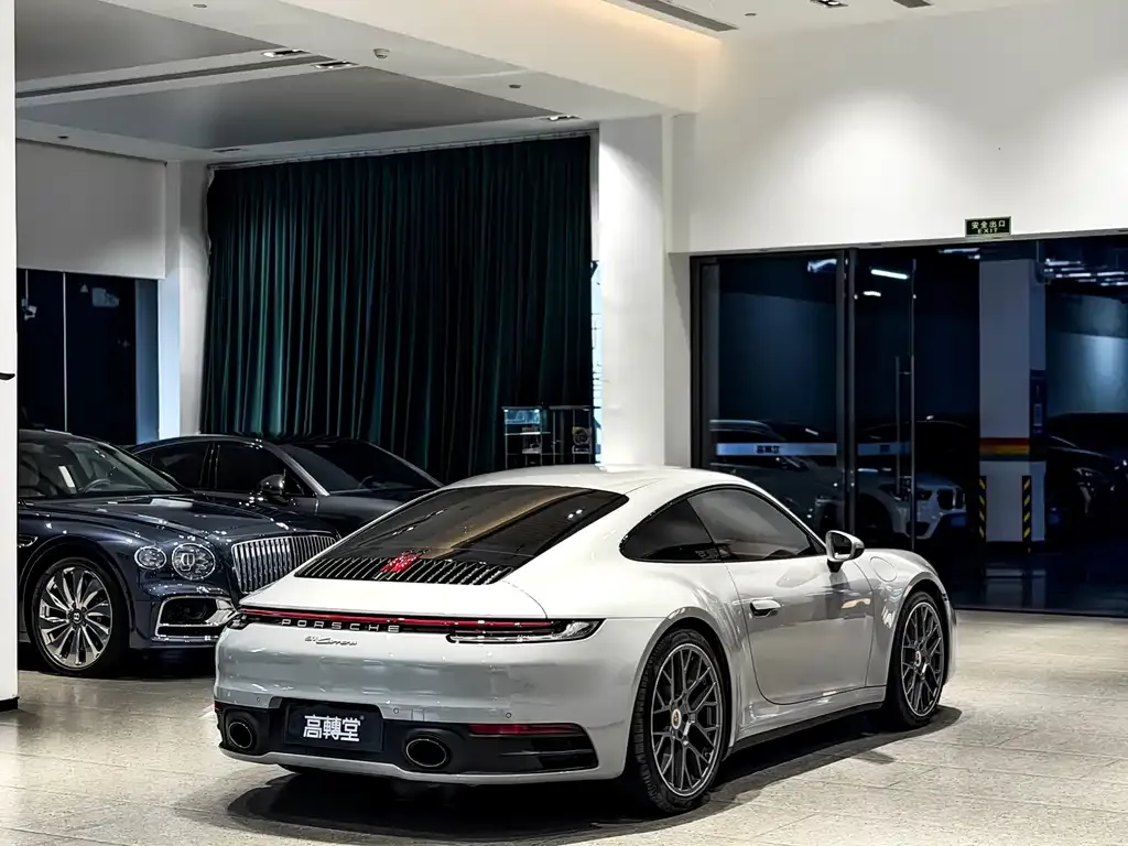 Porsche 911 — фото 4
