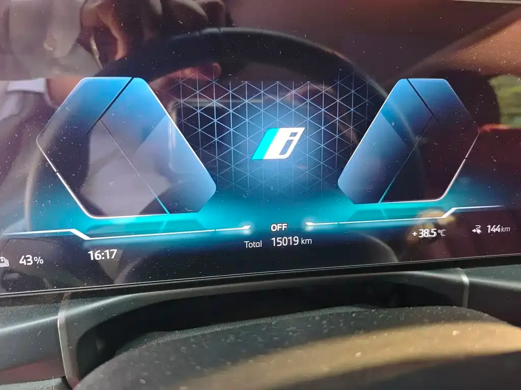 BMW i3 — фото 6