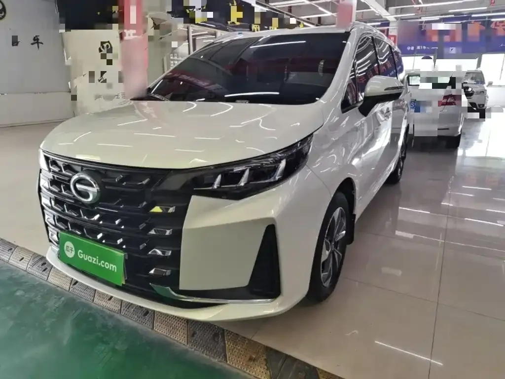 GAC Motor Trumpchi M6 — фото 1