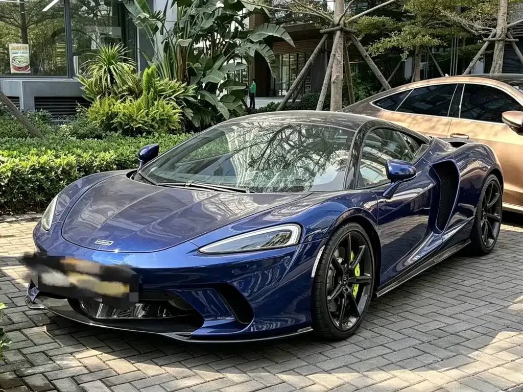 McLaren GT — фото 1