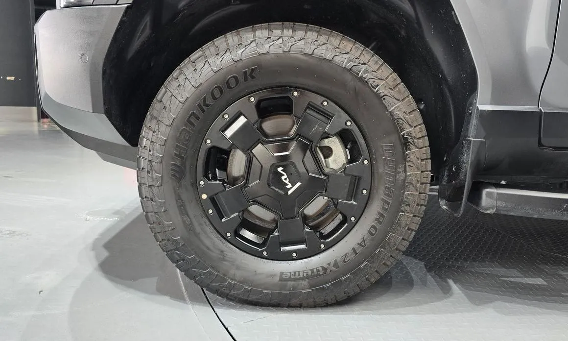 Kia Tasman — фото 10
