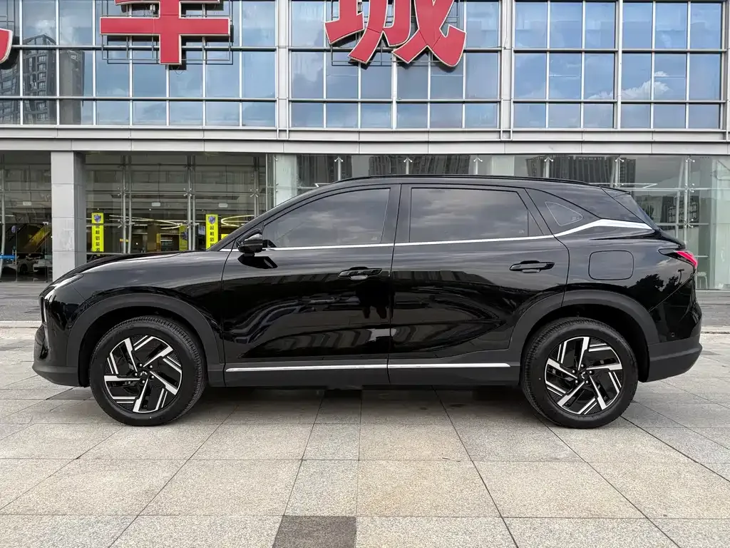 Wuling Xingguang S — фото 2