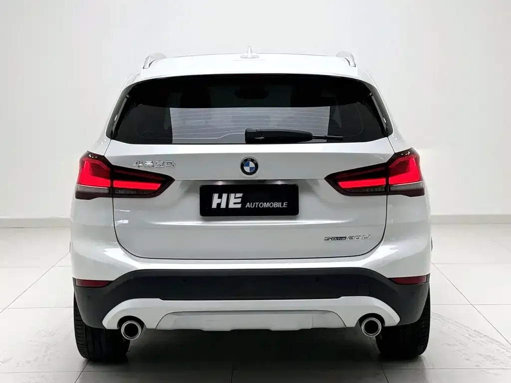 BMW X1 — фото 2