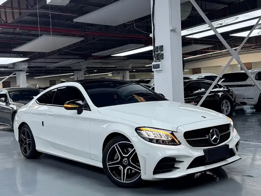 Mercedes-Benz C-Class (Import) — фото 3