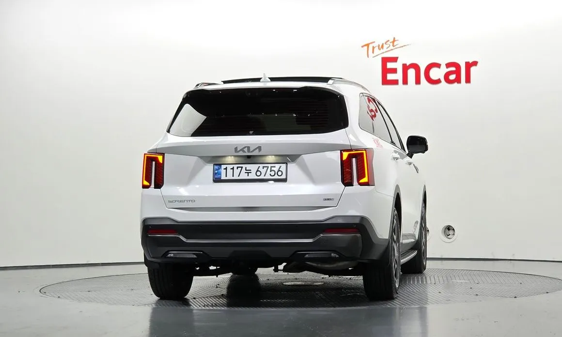 Kia Sorento — фото 3