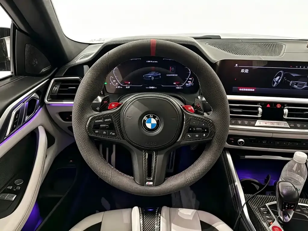 BMW M4 — фото 10