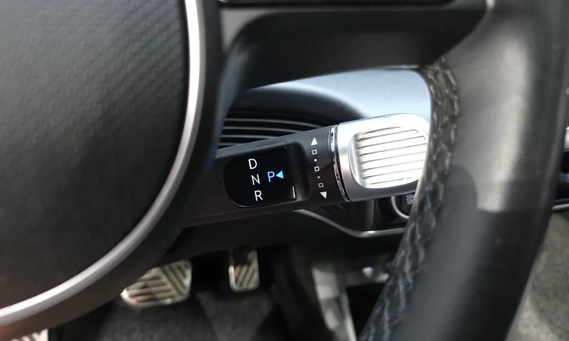 Hyundai Ioniq5 — фото 3