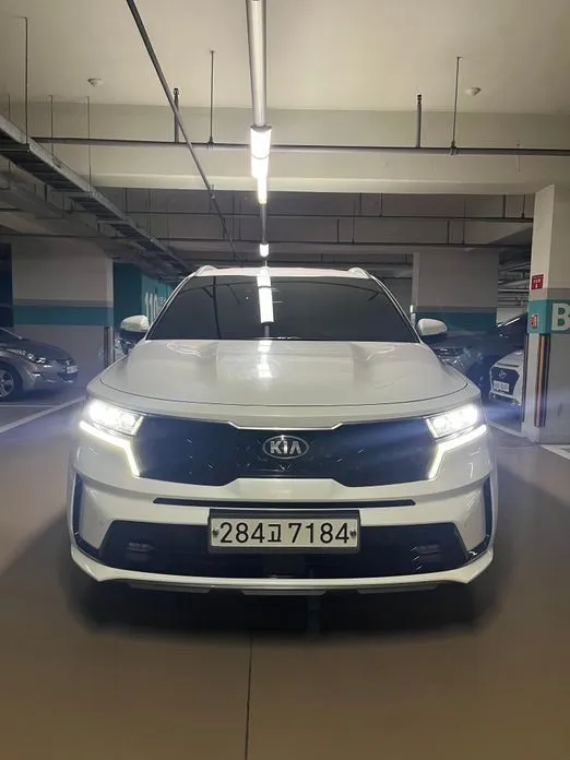Kia Sorento — фото 1