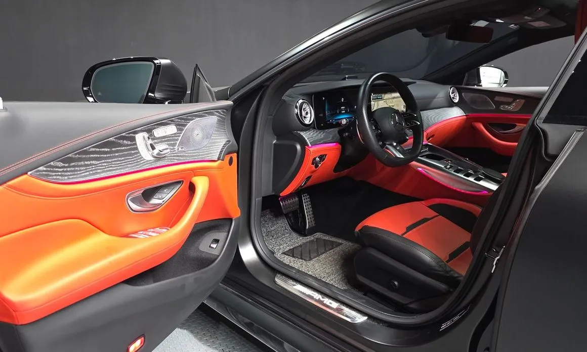 Mercedes-Benz AMG GT — фото 10