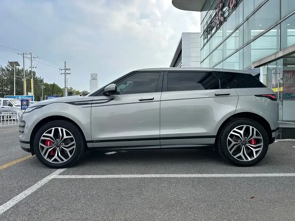 Land Rover Evoque — фото 7