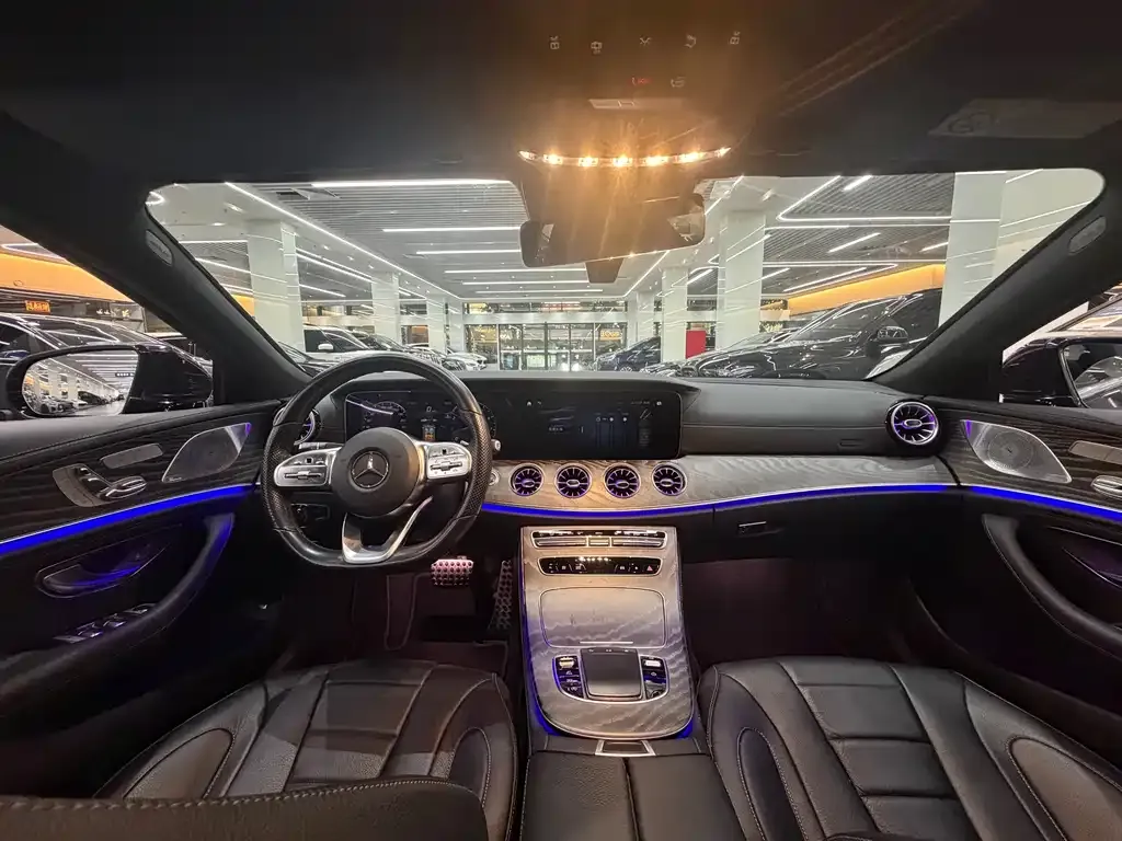 Mercedes-Benz CLS — фото 3
