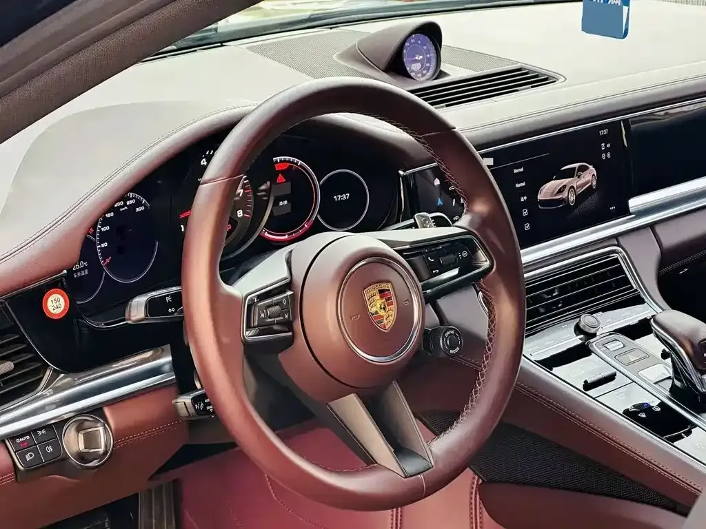 Porsche Panamera — фото 2
