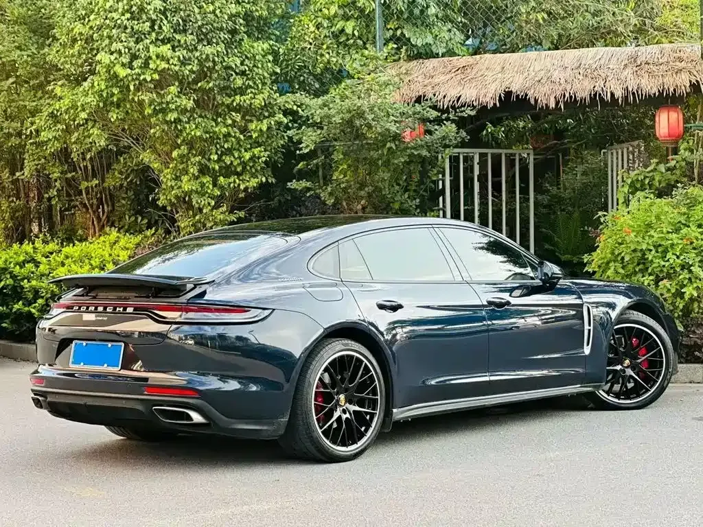 Porsche Panamera — фото 6