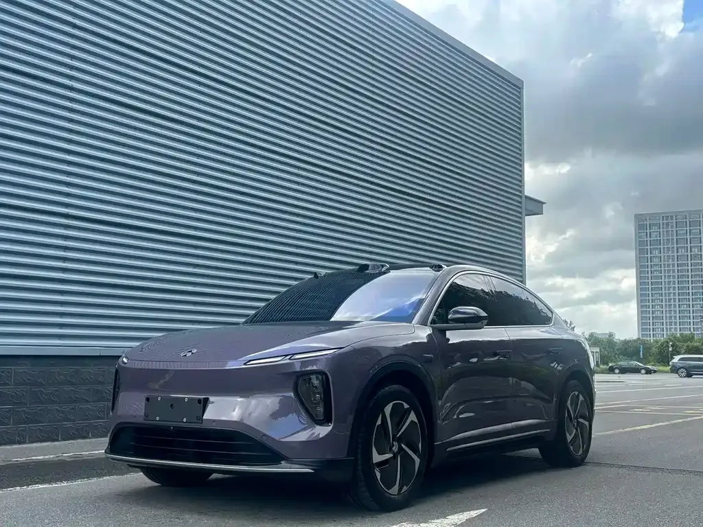 NIO EC6 — фото 1