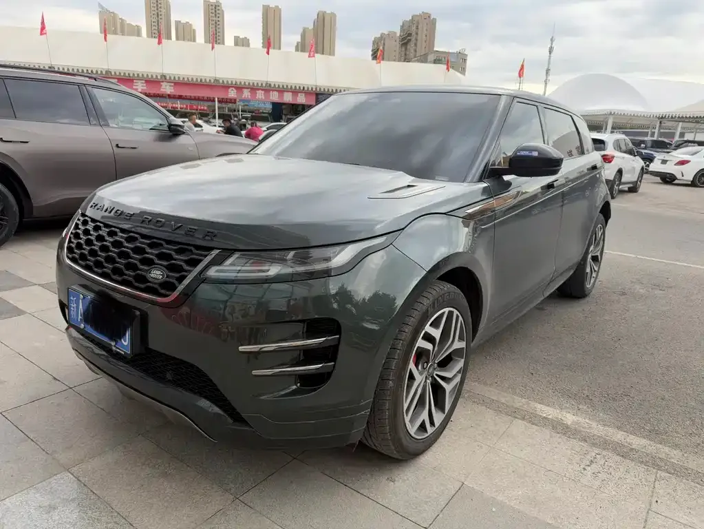 Land Rover Evoque — фото 1