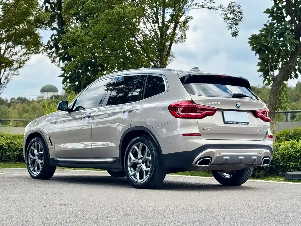BMW X3 — фото 4