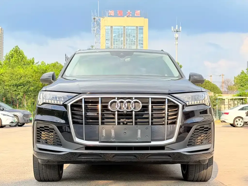 Audi Q7 — фото 4