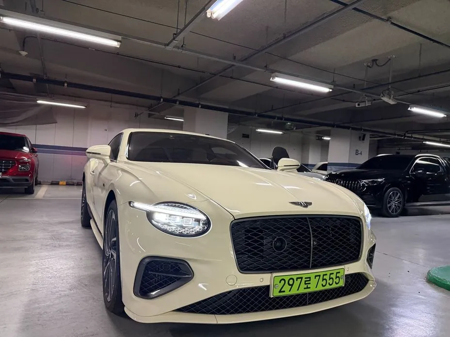 Bentley Continental — фото 1