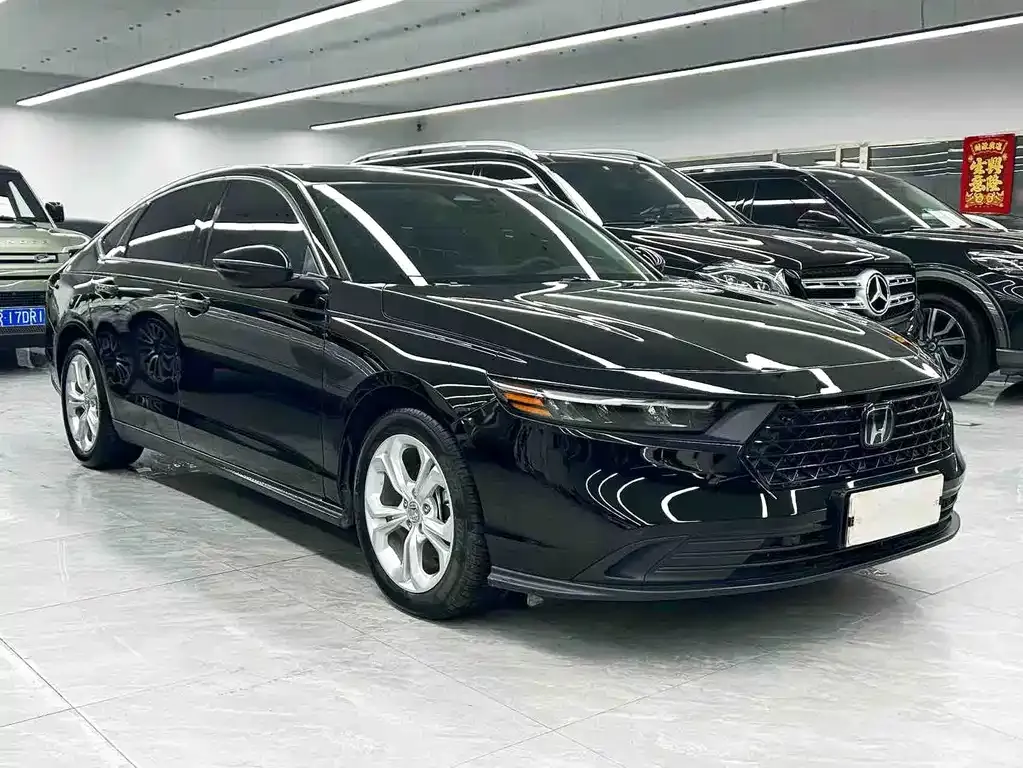Honda Accord — фото 6