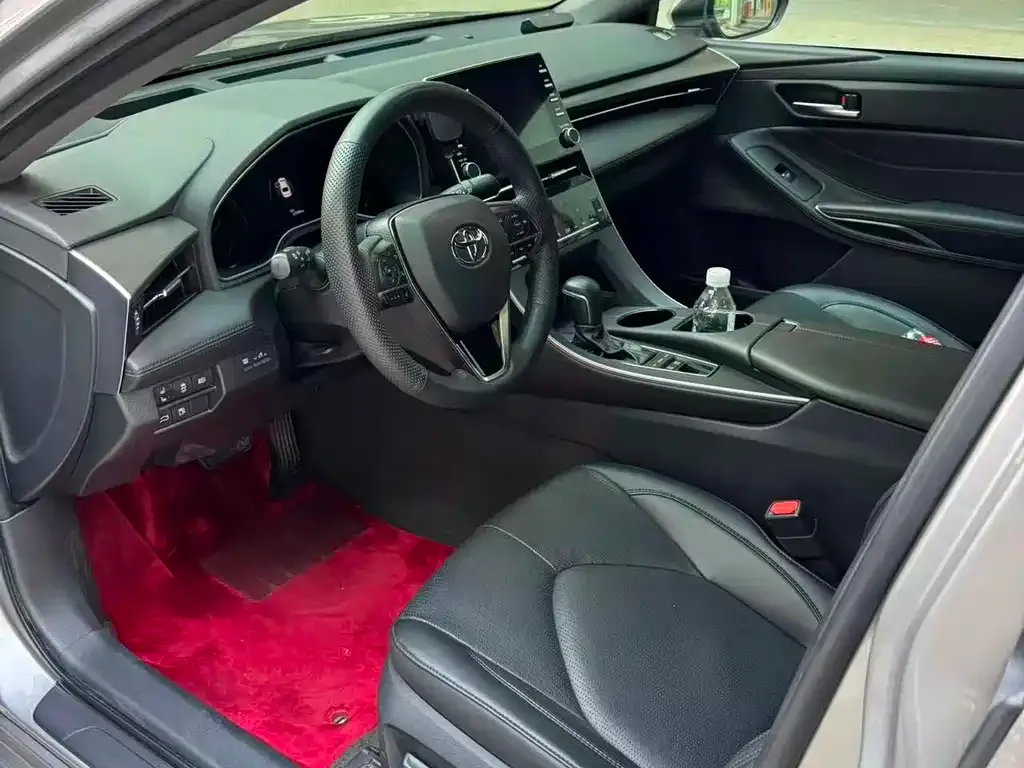 Toyota Avalon — фото 7