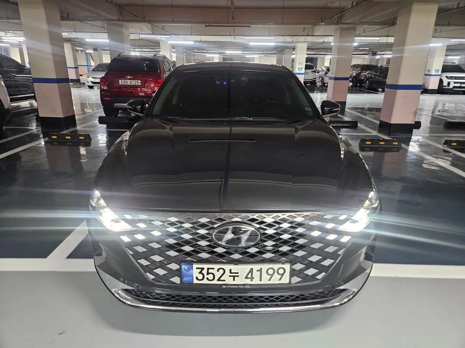 Hyundai Grandeur — фото 1