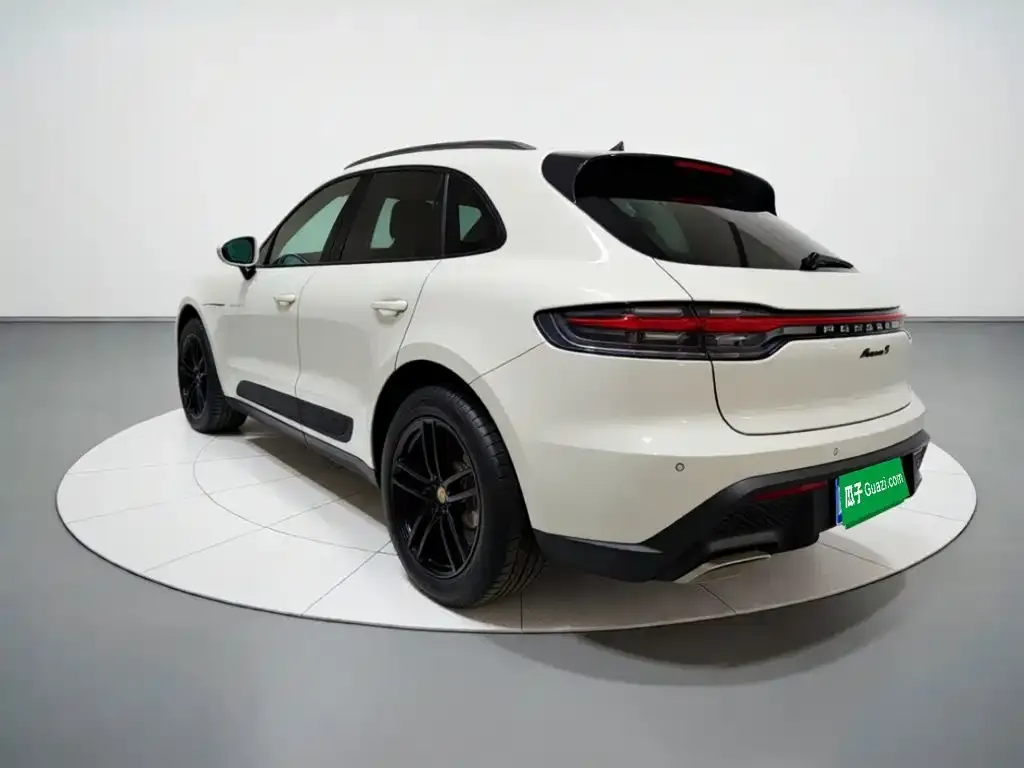 Porsche Macan — фото 4