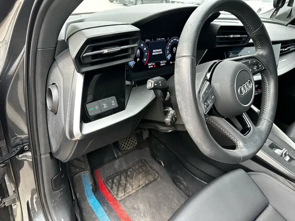Audi A3 — фото 8