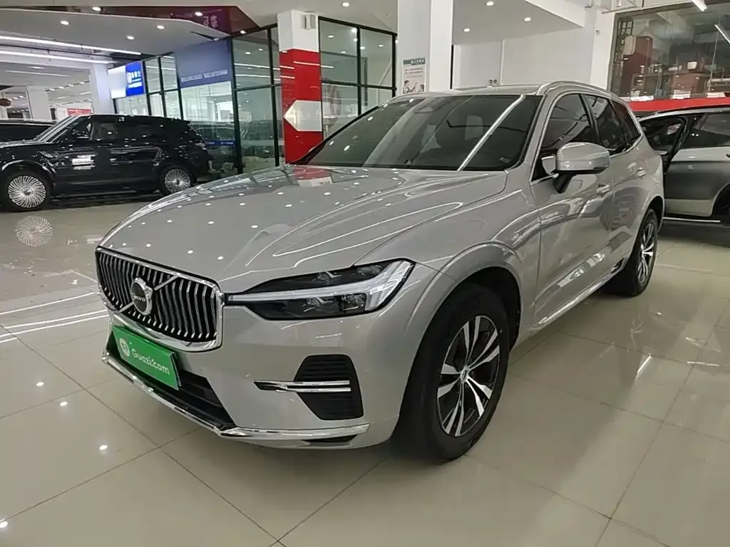 Volvo XC60 — фото 4