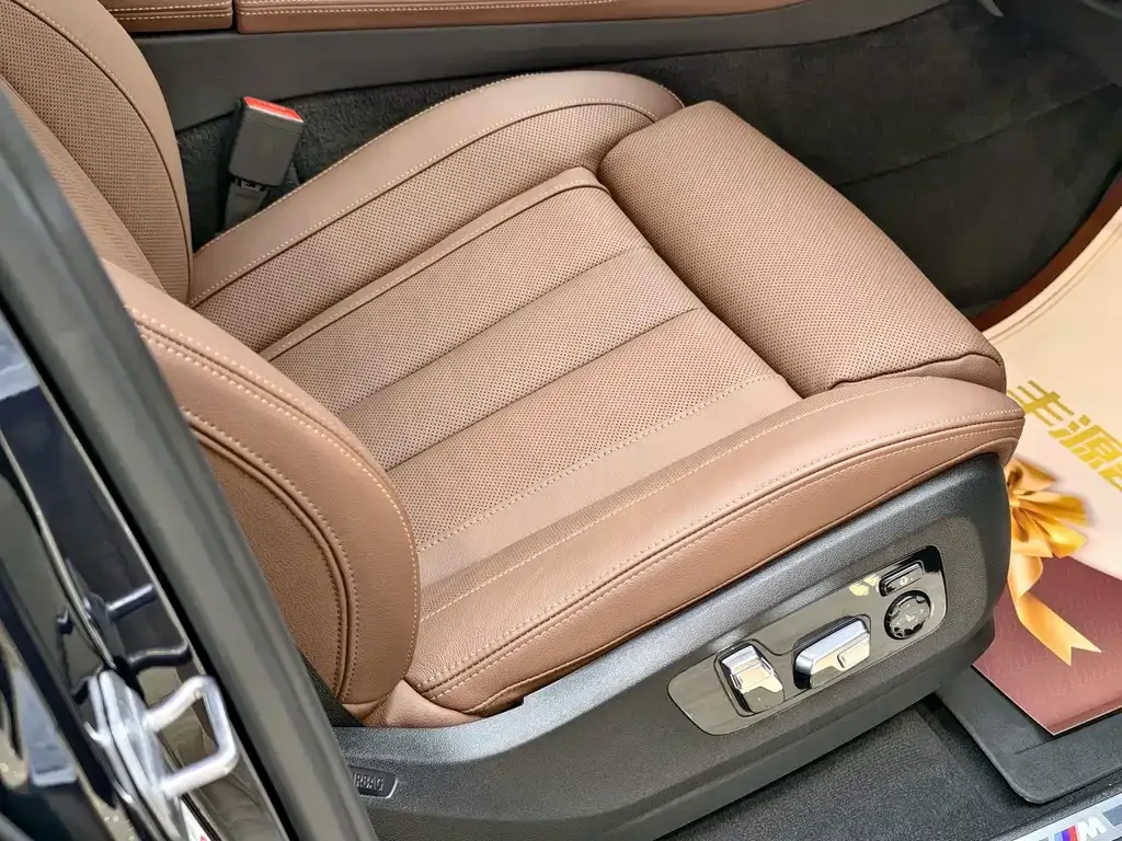 BMW X5 (Import) — фото 9
