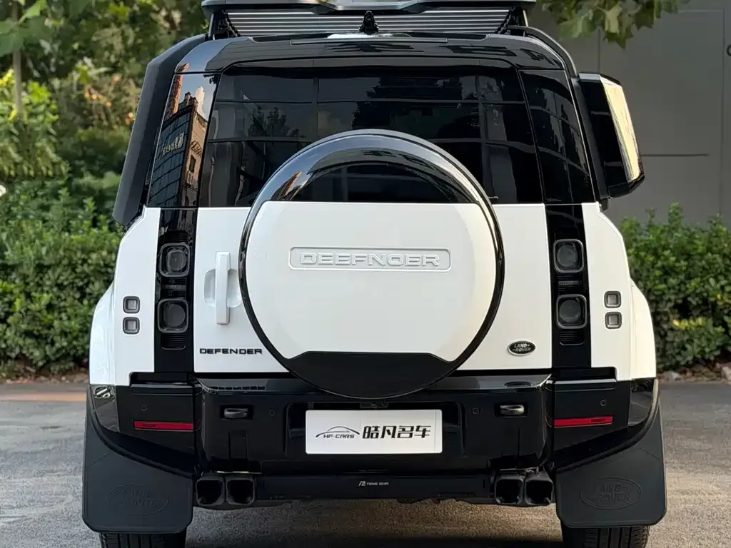 Land Rover Defender — фото 4