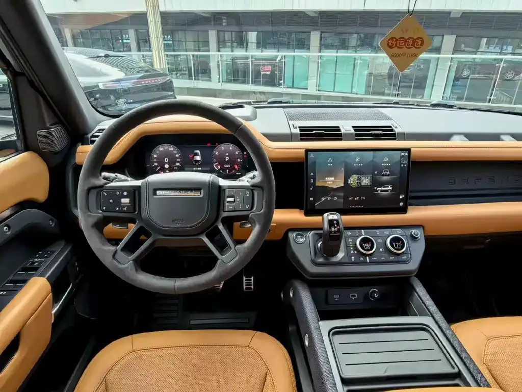 Land Rover Defender — фото 5