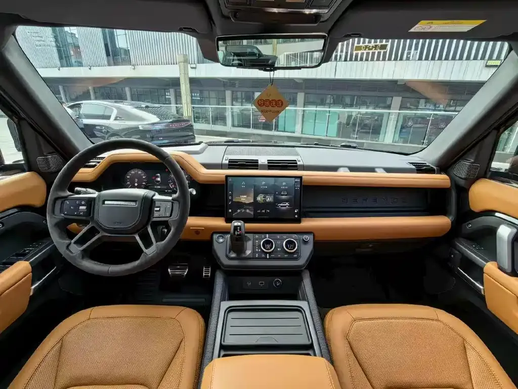 Land Rover Defender — фото 3