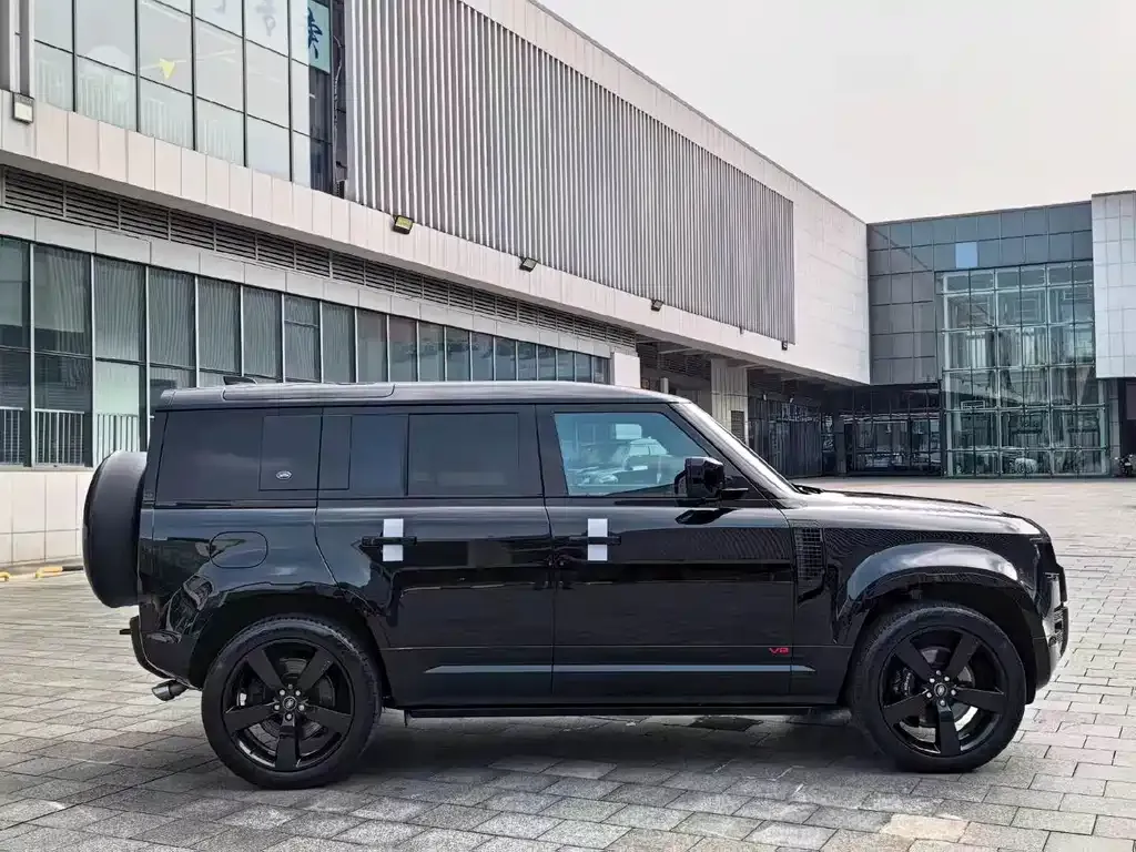 Land Rover Defender — фото 9