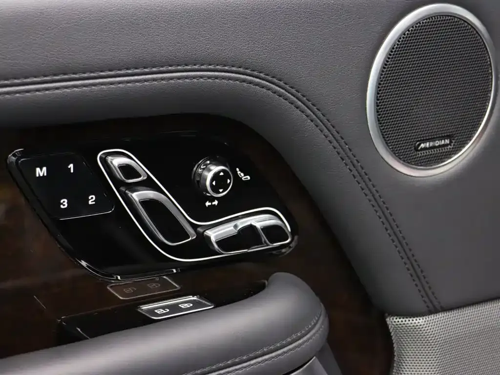 Land Rover Range Rover — фото 10