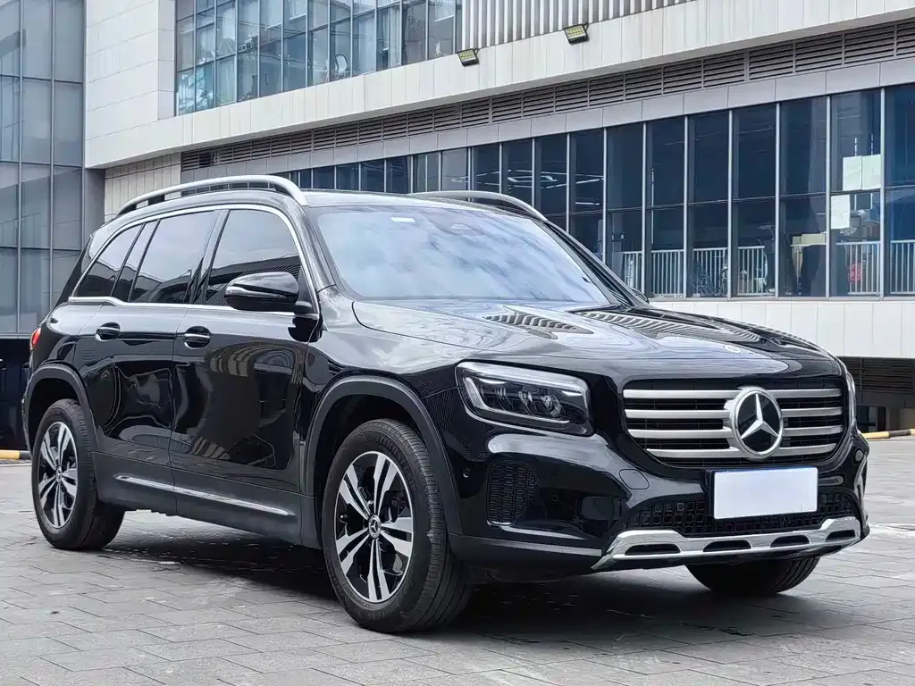 Mercedes-Benz GLB — фото 3