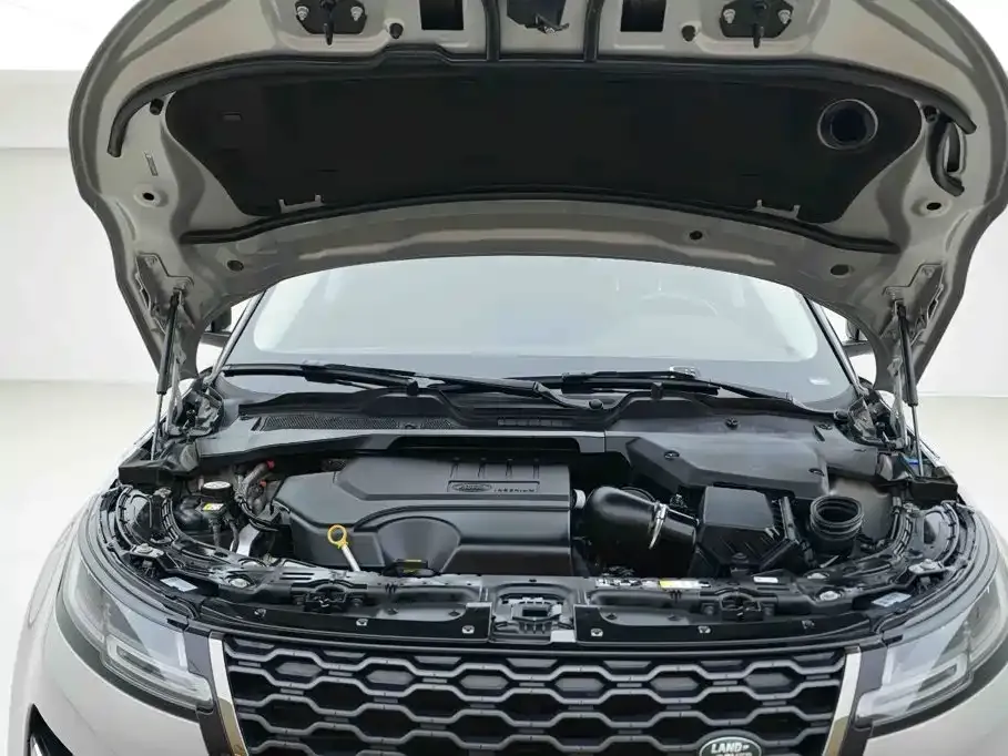 Land Rover Evoque — фото 10