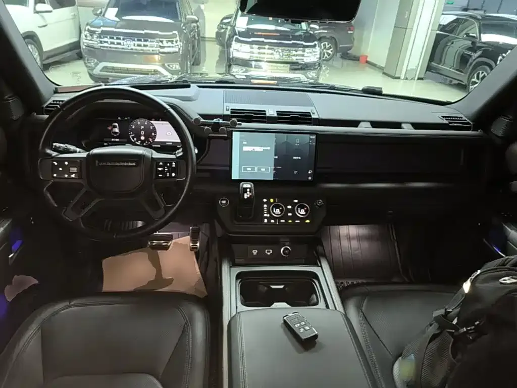 Land Rover Defender — фото 4