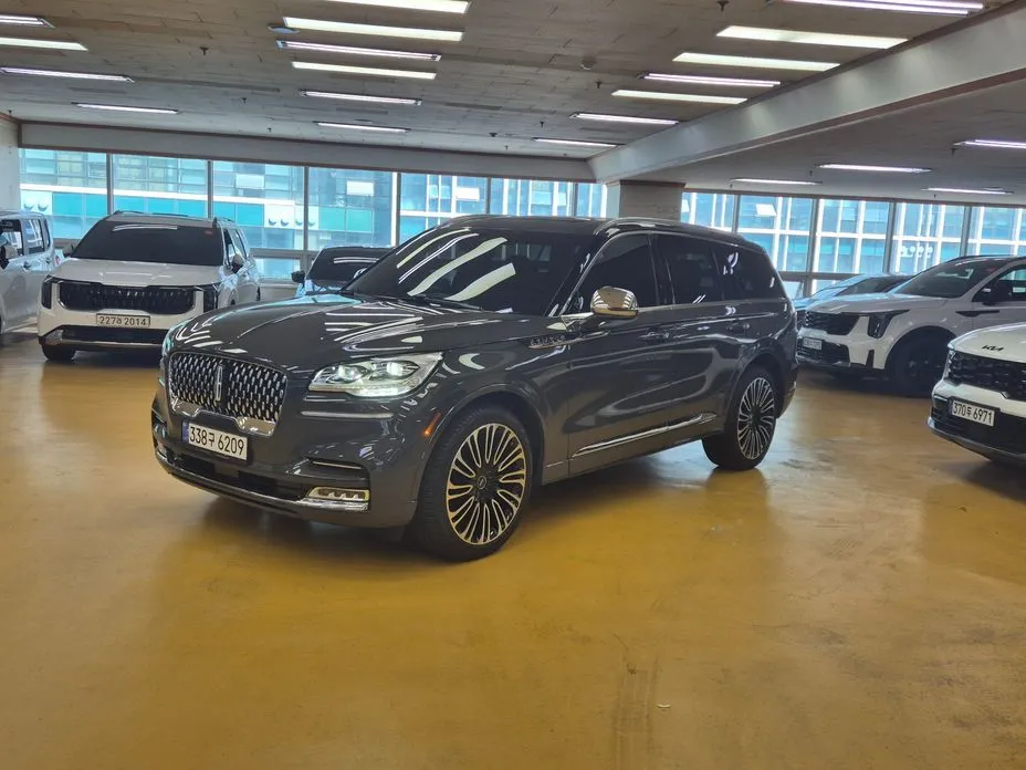 Lincoln Aviator — фото 1