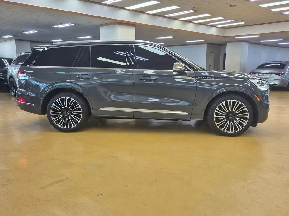 Lincoln Aviator — фото 4