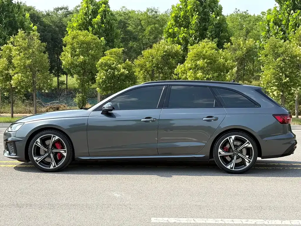 Audi S4 — фото 10