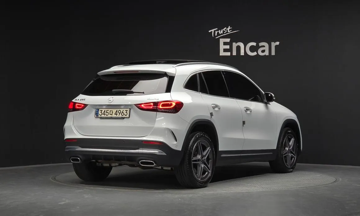 Mercedes-Benz GLA-Class — фото 5