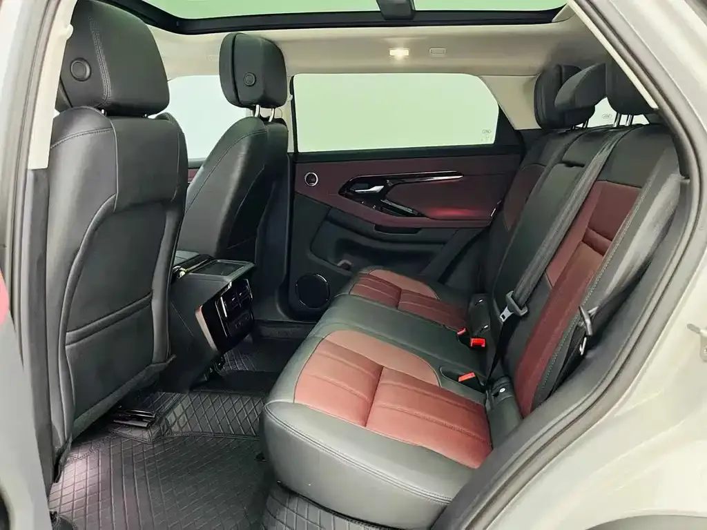 Land Rover Evoque — фото 7
