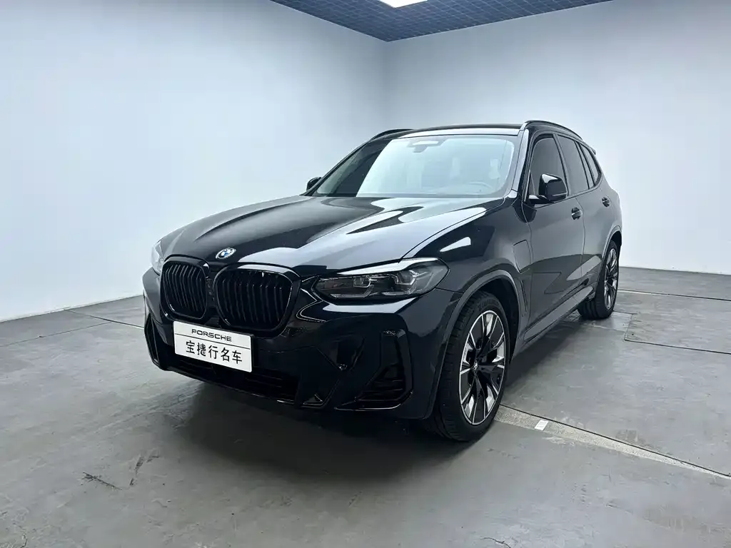 BMW iX3 — фото 1