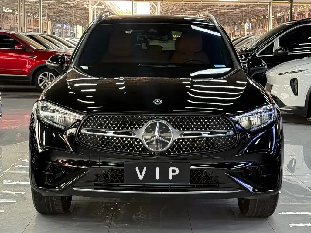 Mercedes-Benz GLC — фото 1