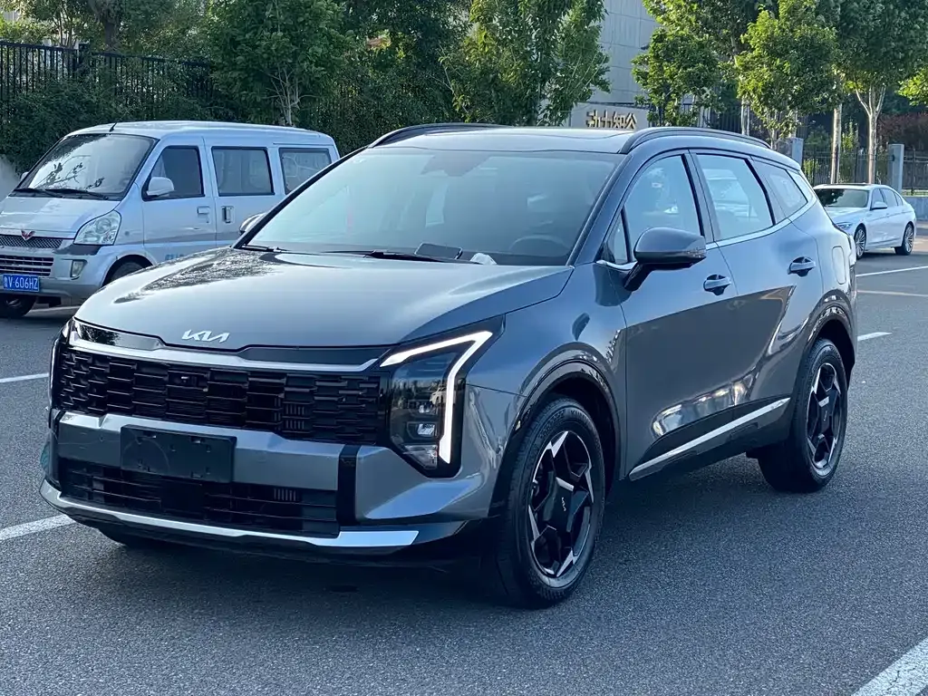 Kia Sportage — фото 1