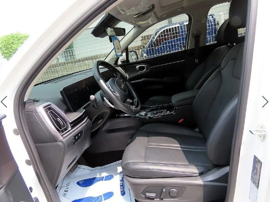 Kia Sorento — фото 3