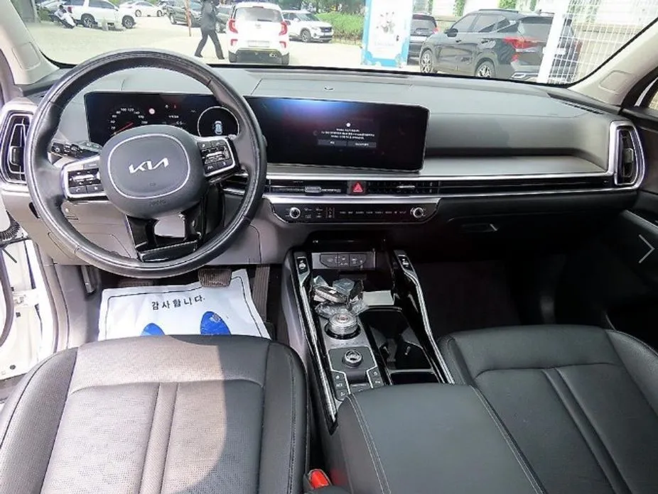 Kia Sorento — фото 4