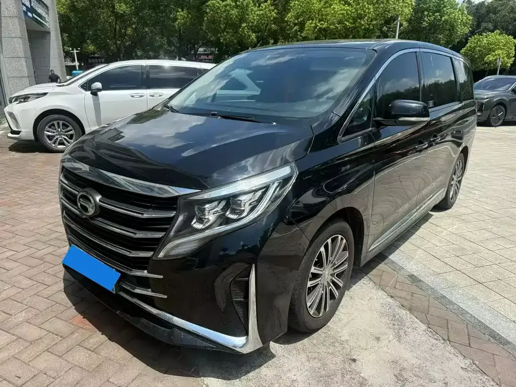 GAC Motor Trumpchi M8 — фото 1