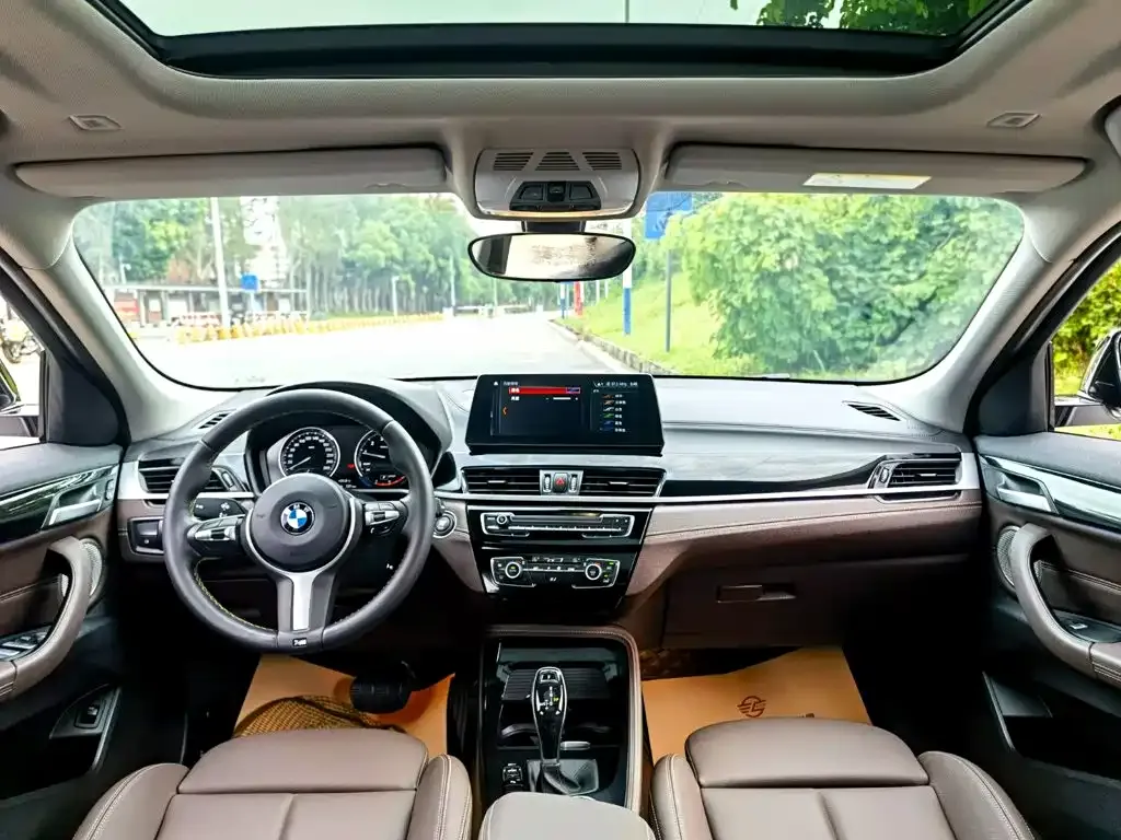 BMW X2 — фото 9